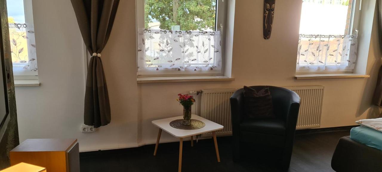 Gaesteappartements "Purefitness" Am Elberadweg In Tangermuende Luaran gambar